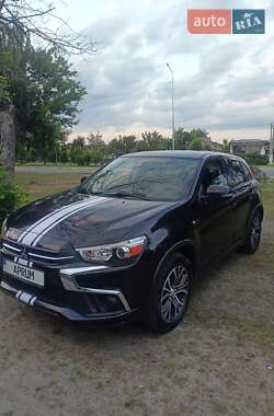 Mitsubishi Outlander  2018
