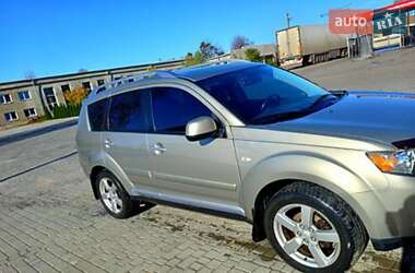 Mitsubishi Outlander  2008