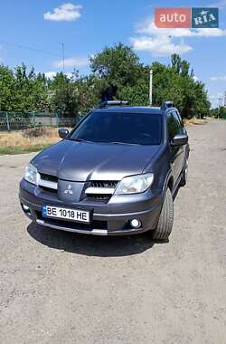 Mitsubishi Outlander  2008