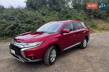 Mitsubishi Outlander 2022