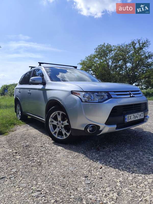 Mitsubishi Outlander