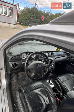 Mitsubishi Outlander  2007