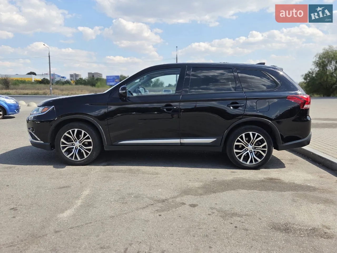 2017 Mitsubishi Outlander - мініатюра 5