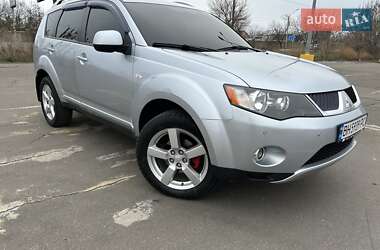 Mitsubishi Outlander  2007
