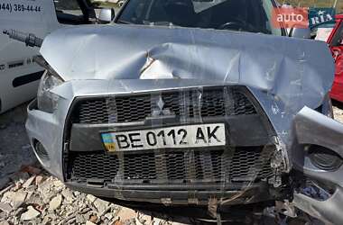 Mitsubishi Outlander 2010