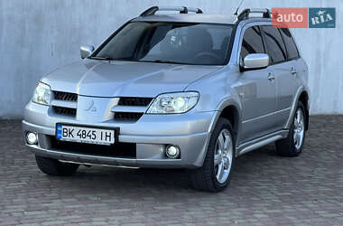 Mitsubishi Outlander  2007