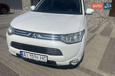 Mitsubishi Outlander  2013