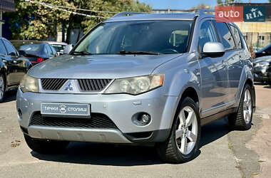 Mitsubishi Outlander  2008