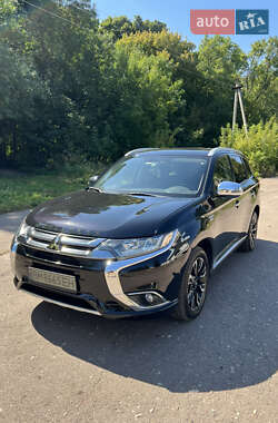 Mitsubishi Outlander  2018