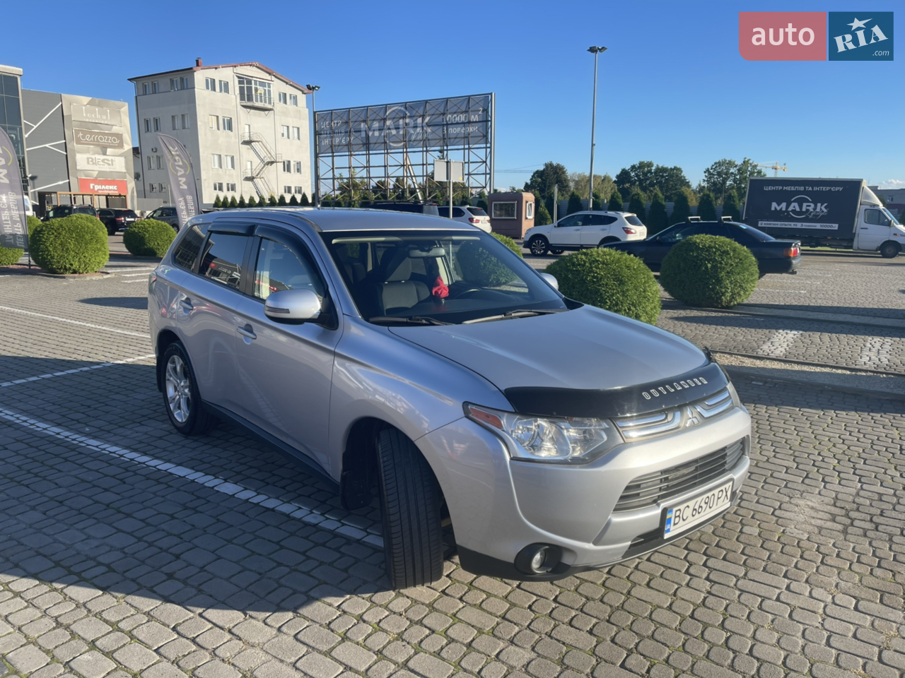 2013 Mitsubishi Outlander - мініатюра 2