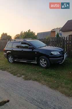 Mitsubishi Outlander  2005