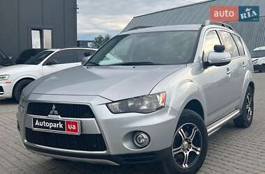 Mitsubishi Outlander 2012