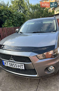 Mitsubishi Outlander 2013