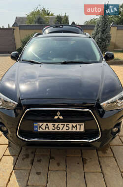Mitsubishi Outlander  2014