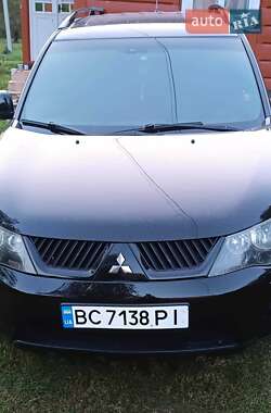 Mitsubishi Outlander  2008