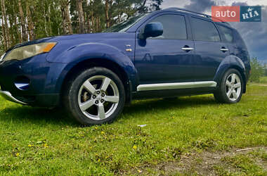 Mitsubishi Outlander  2008