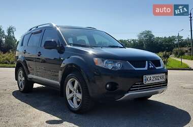 Mitsubishi Outlander  2007