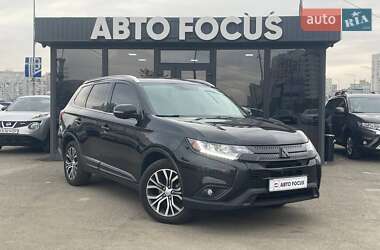 Mitsubishi Outlander  2018