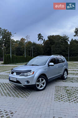 Mitsubishi Outlander 2009