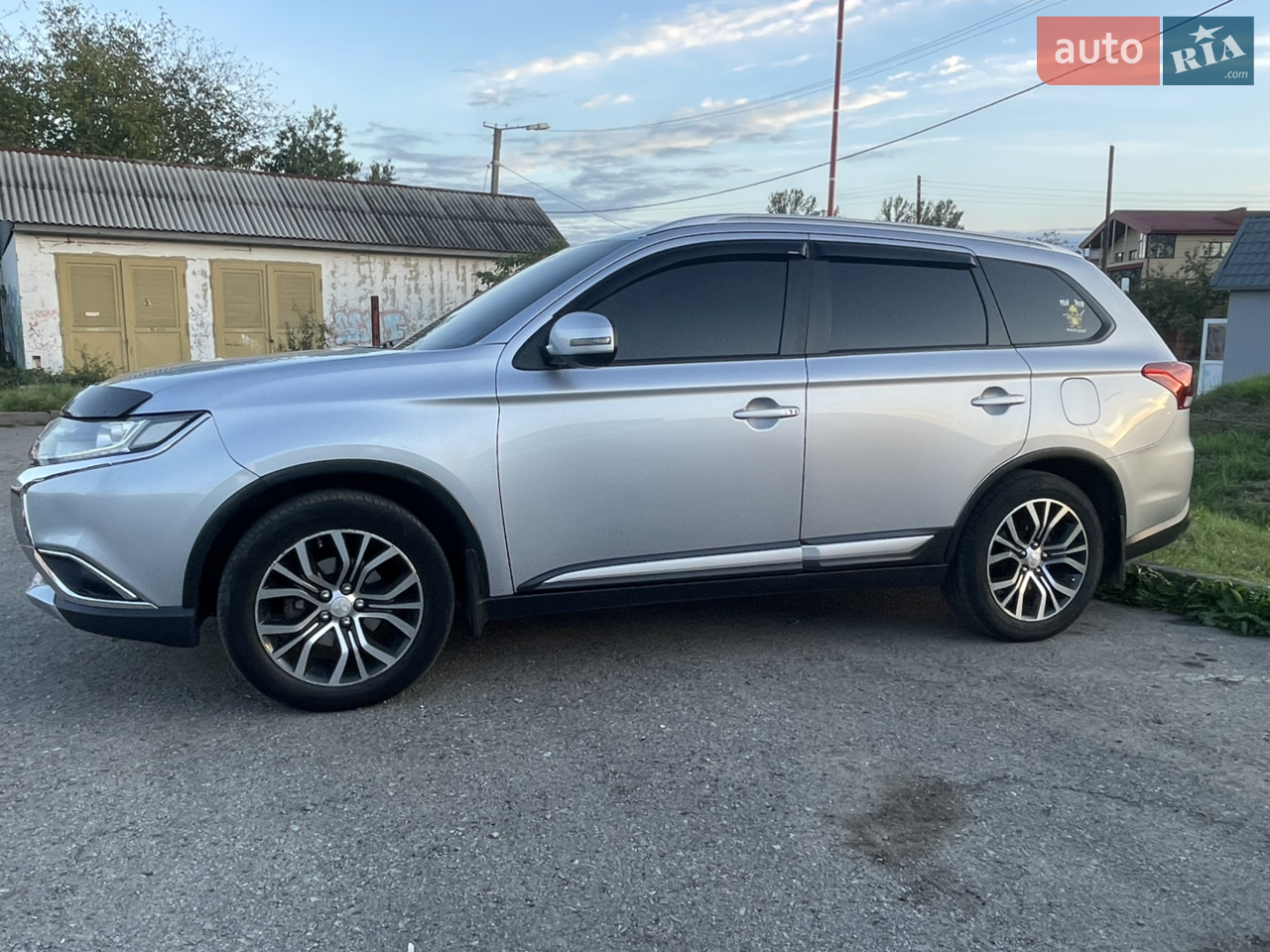 2015 Mitsubishi Outlander - мініатюра 4