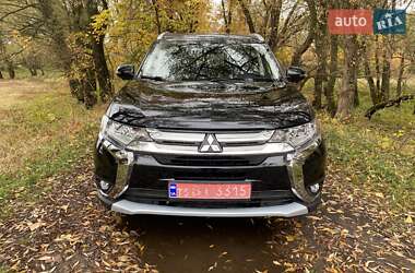Mitsubishi Outlander  2018