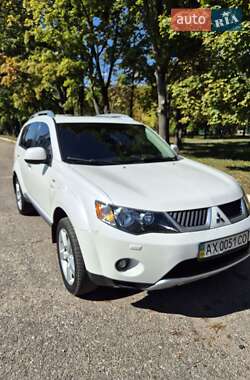 Mitsubishi Outlander  2008