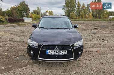 Mitsubishi Outlander  2010
