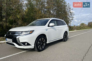 Mitsubishi Outlander  2018