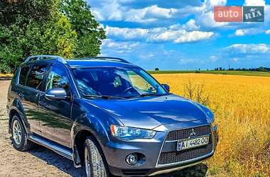 Mitsubishi Outlander  2010
