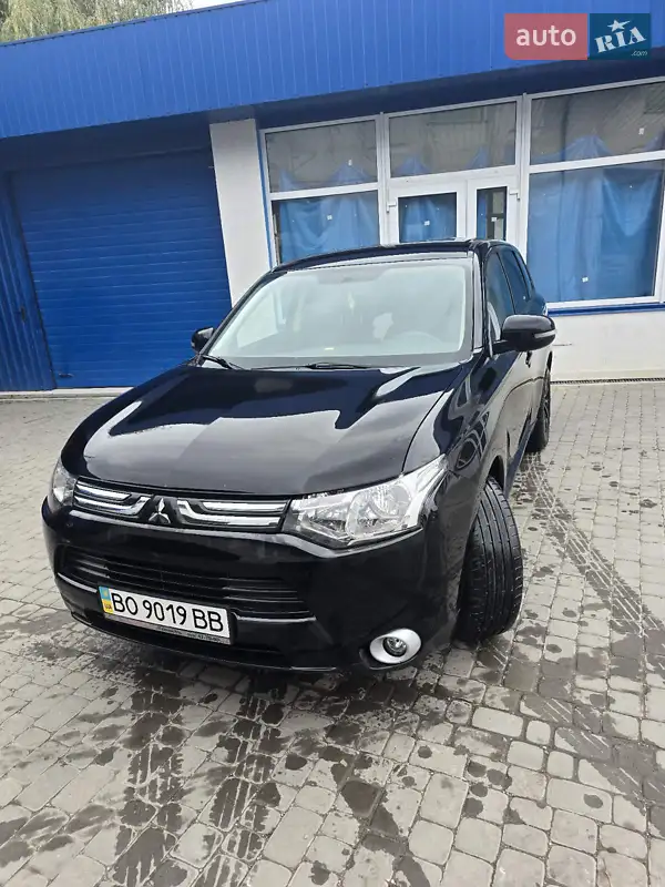 Mitsubishi Outlander