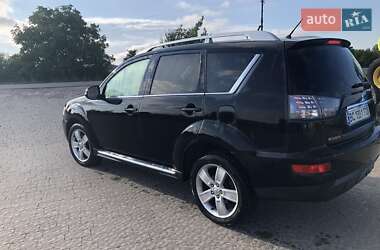 Mitsubishi Outlander  2009