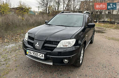 Mitsubishi Outlander  2006
