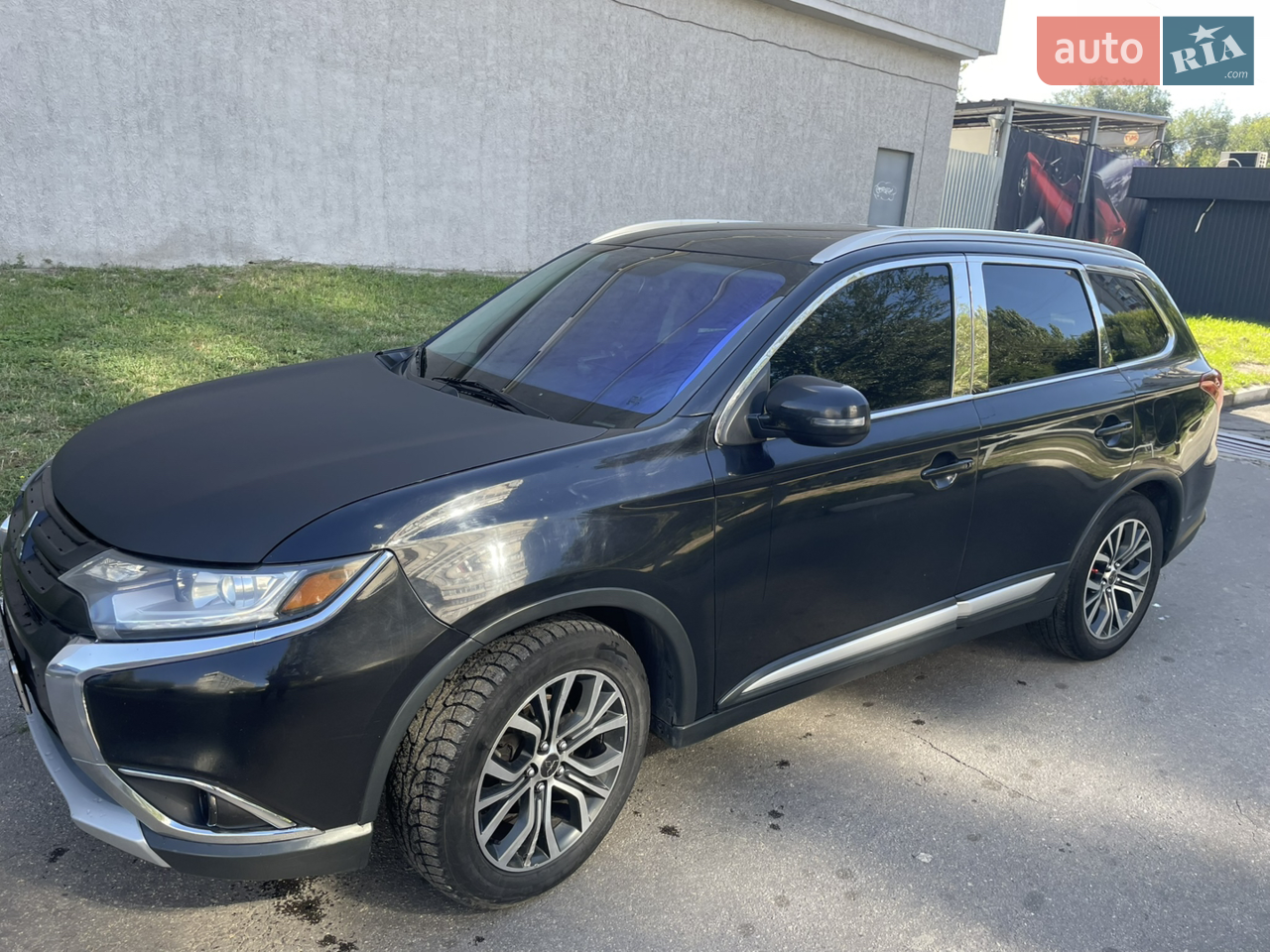 2017 Mitsubishi Outlander - мініатюра 2