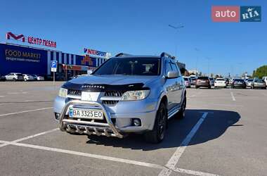 Mitsubishi Outlander  2007