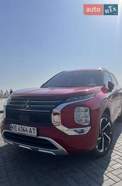 Mitsubishi Outlander 2022