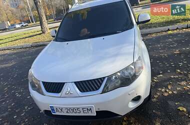 Mitsubishi Outlander  2008