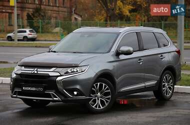 Mitsubishi Outlander 2017