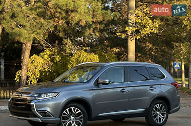 Mitsubishi Outlander 2017