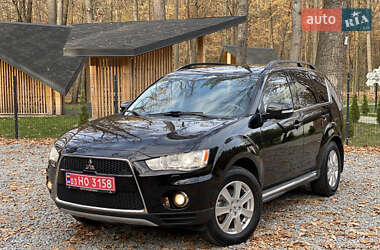 Mitsubishi Outlander 2011