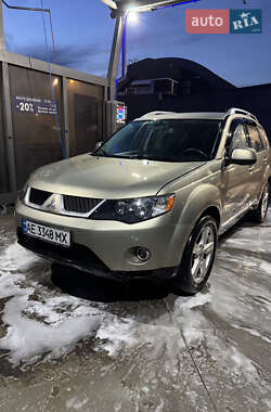 Mitsubishi Outlander  2008