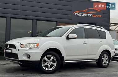 Mitsubishi Outlander  2010