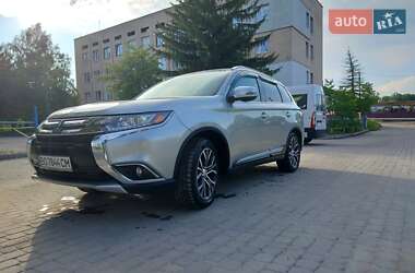 Mitsubishi Outlander  2018