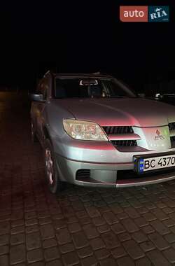Mitsubishi Outlander  2006