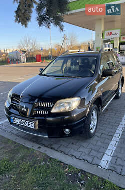 Mitsubishi Outlander  2008