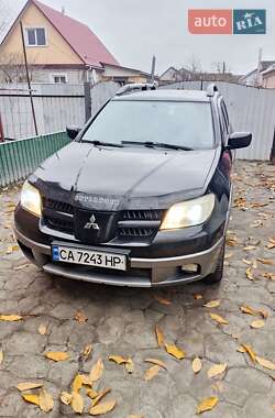 Mitsubishi Outlander  2006