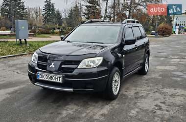 Mitsubishi Outlander  2007