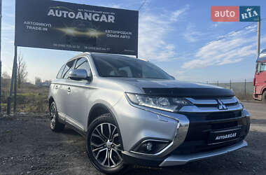 Mitsubishi Outlander  2017