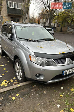 Mitsubishi Outlander  2007