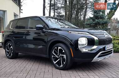 Mitsubishi Outlander 2022