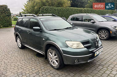 Mitsubishi Outlander  2006